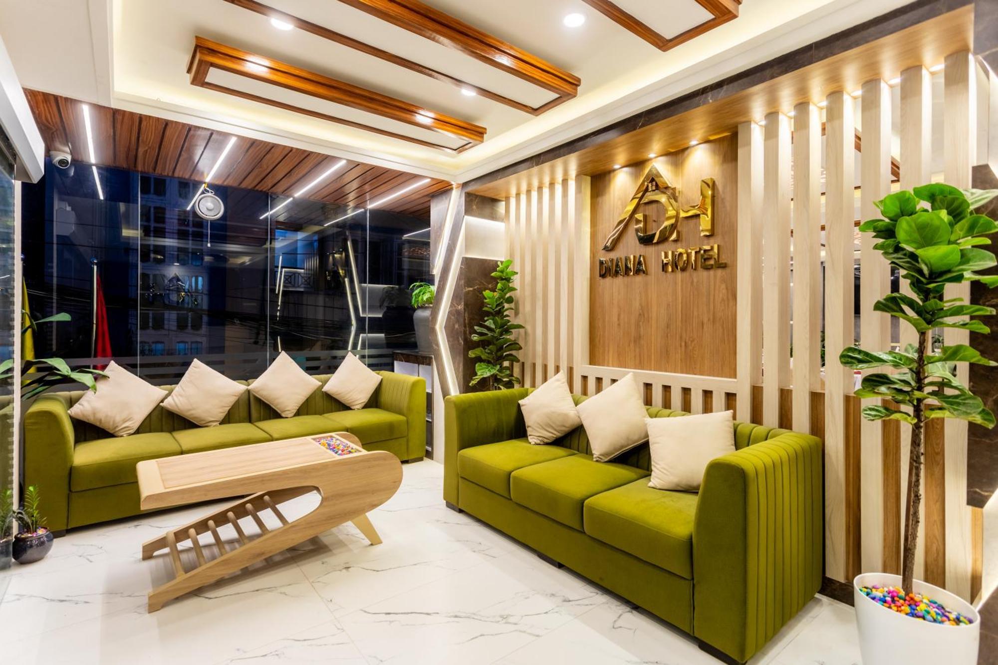 Airport Diana Hotel Catmandu Exterior foto